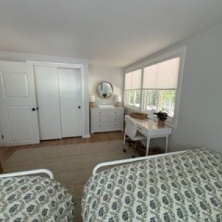 374 Photo 32